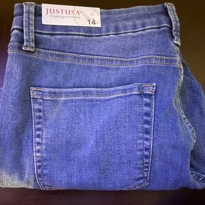 Just USA Size 14 Stretchy Mid Rise Skinny Jeans